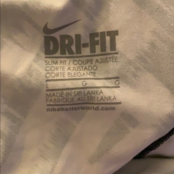 Nike athletic tank top - Picture 5 of 5